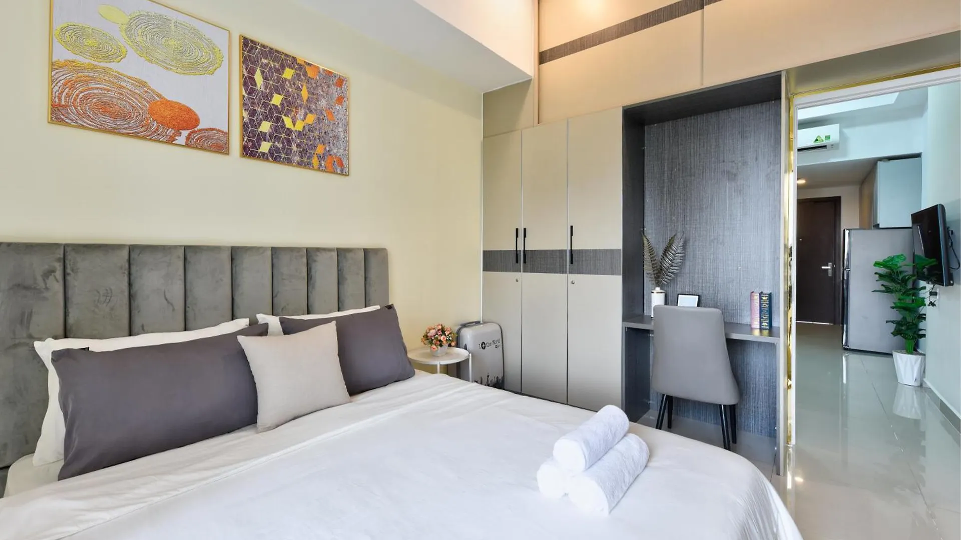 Macy Apt @ Rivergate - Infinity Pool. Center Ben Thanh Ho Chi Minh Wietnam