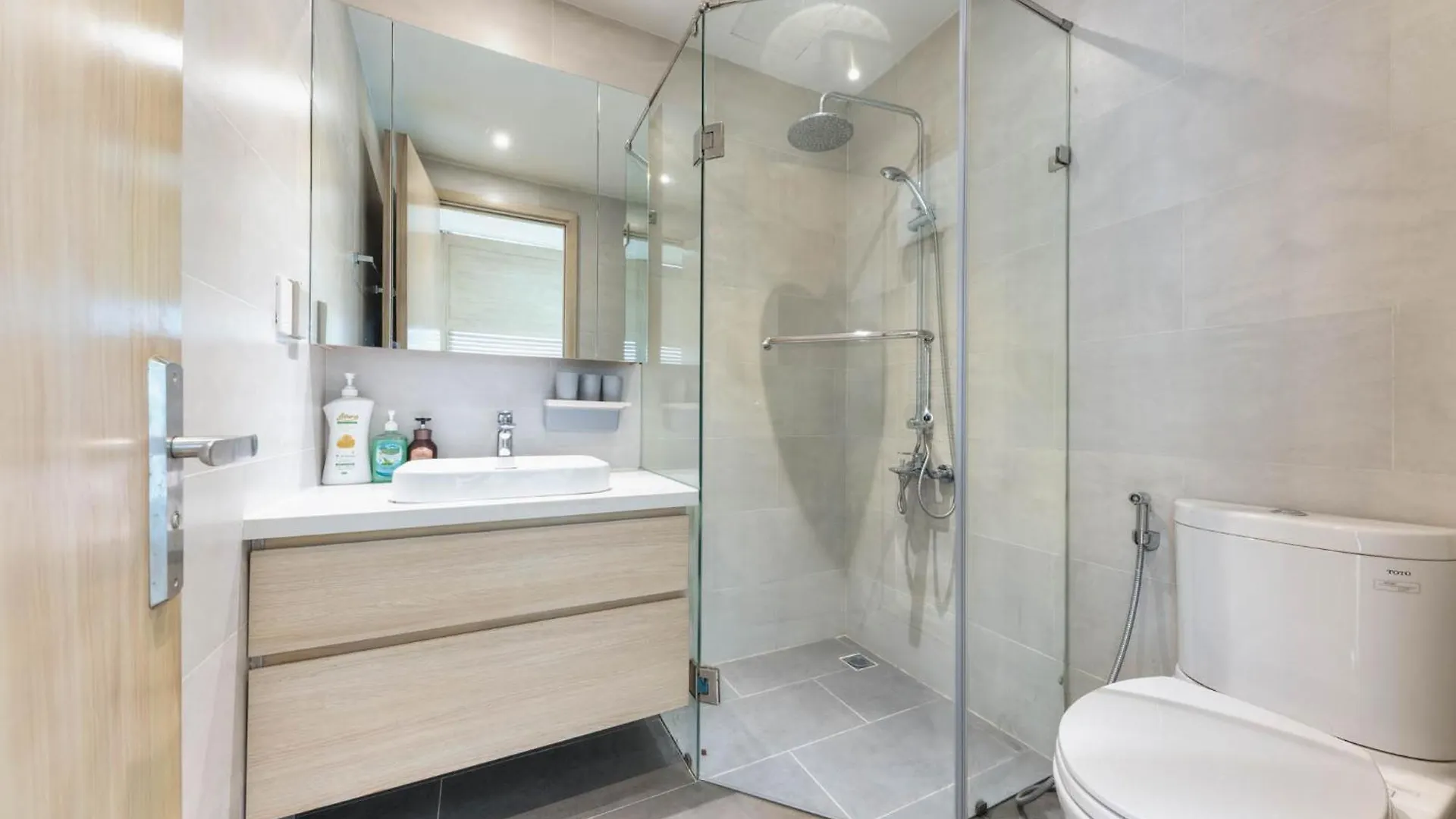 Apartment Macy Apt @ Rivergate - Infinity Pool. Center Ben Thanh Ho Chi Minh City